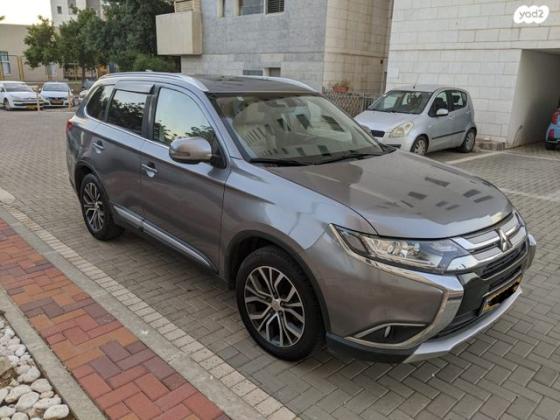 מיצובישי אאוטלנדר Premium אוט' 7 מק' 2.0 (150 כ''ס) בנזין 2018 למכירה ברמת גן