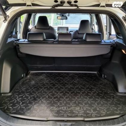 טויוטה RAV4 הייבריד E-motion הייבריד אוט' 2.5 (178 כ''ס) בנזין 2019 למכירה בדאלית אל כרמל