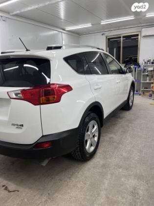 טויוטה RAV4 ארוך 4X4 Premium אוט' 2.0 (151 כ''ס) בנזין 2013 למכירה בנצרת