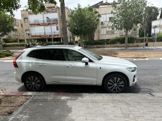 וולוו XC60 4X4 T8 Inscription הייבריד אוט' 2.0 (455 כ''ס) היברידי חשמל / בנזין 2022 למכירה בחולון