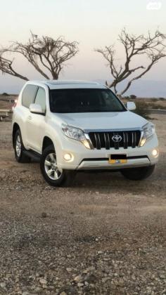 טויוטה לנד קרוזר קצר 4X4 Luxury אוט' דיזל 2.8 (177 כ"ס) דיזל 2016 למכירה באשדוד