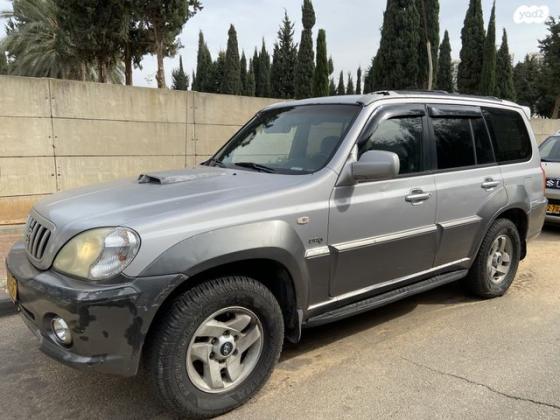 יונדאי טאראקן 4X4 GLS אוט' דיזל 5 מק' 2.9 (150 כ''ס) דיזל 2004 למכירה בראשון לציון