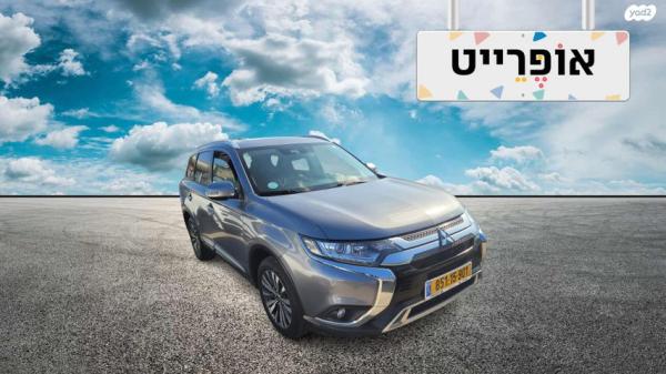 מיצובישי אאוטלנדר Instyle אוט' 7 מק' 2.0 (150 כ"ס) בנזין 2020 למכירה ב