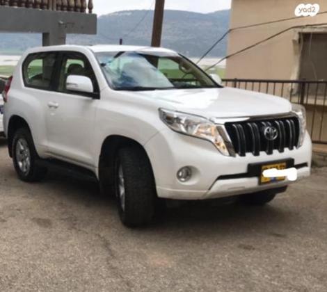 טויוטה לנד קרוזר קצר 4X4 Luxury אוט' דיזל 2.8 (177 כ"ס) דיזל 2015 למכירה בבועיינה נוג'יידאת