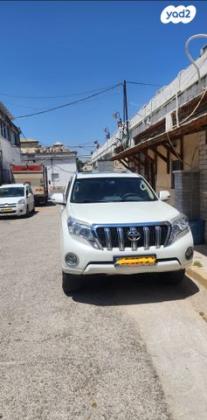 טויוטה לנד קרוזר ארוך 4X4 Luxury אוט' דיזל 7 מק' 3.0 (190 כ''ס) דיזל 2015 למכירה ברחובות