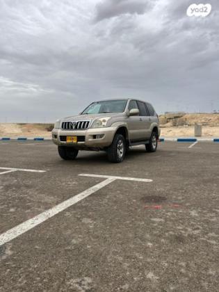 טויוטה לנד קרוזר ארוך 4X4 STD אוט' דיזל 8 מק' 3.0 (166 כ''ס) דיזל 2004 למכירה בבאר שבע