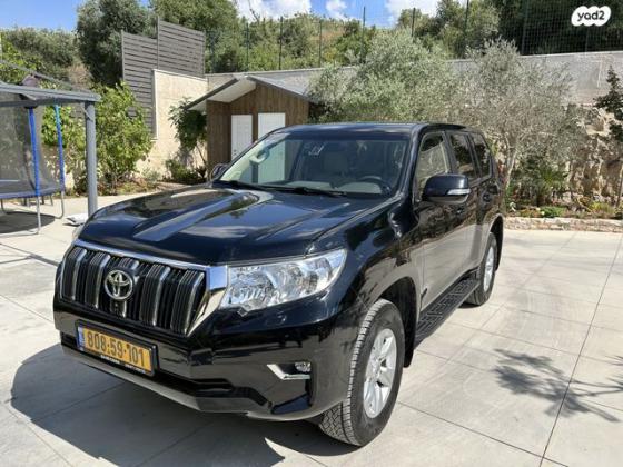 טויוטה לנד קרוזר ארוך 4X4 Luxury 5 אוט' דיזל 5 מק' 2.8 (177 כ"ס) דיזל 2019 למכירה בעין נקובא