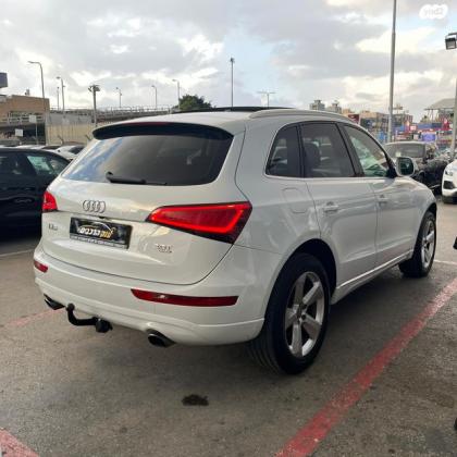 אאודי Q5 4X4 Luxury אוט' 2.0 (225 כ"ס) בנזין 2014 למכירה בראשון לציון