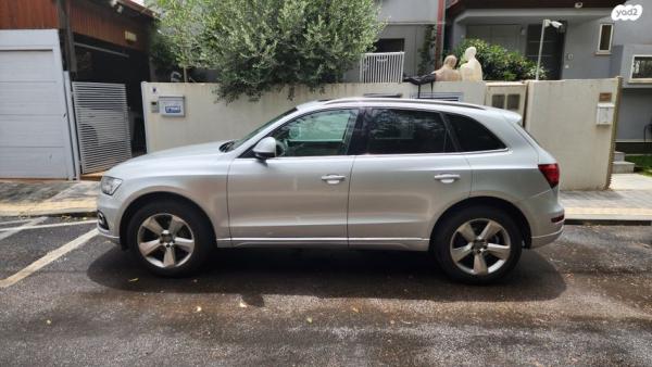 אאודי Q5 4X4 Luxury אוט' 2.0 (225 כ"ס) בנזין 2014 למכירה ברמת גן