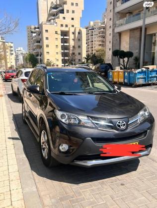 טויוטה RAV4 ארוך 4X4 Premium אוט' 2.0 (151 כ''ס) בנזין 2015 למכירה בחולון