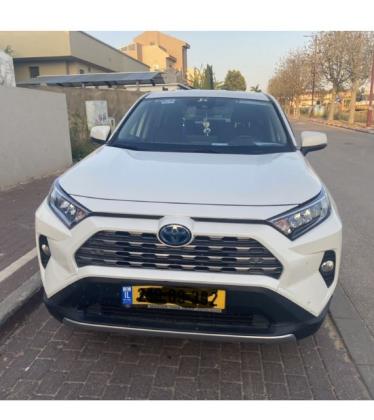 טויוטה RAV4 הייבריד E-xperience הייבריד 5 דל' אוט' 2.5 (178 כ''ס) בנזין 2020 למכירה בגן יבנה