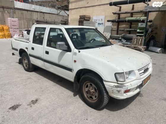 איסוזו איפון 4X4 4X4 DLX דאבל קבינה אוט' דיזל 3.1 (109 כ''ס) דיזל 2000 למכירה בדלתון