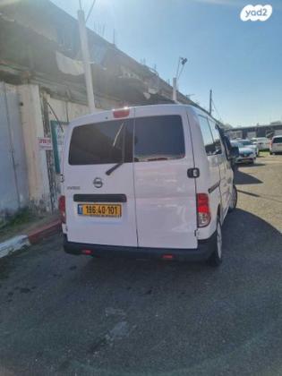 ניסאן NV200 Combi ידני דיזל 5 מק' 1.5 (90 כ''ס) דיזל 2018 למכירה בקרית אתא