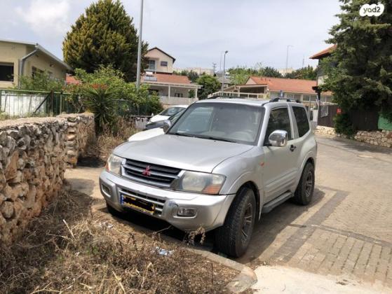 מיצובישי פג'רו קצר 4X4 GLS אוט' דיזל 5 מק' 3.2 (160 כ''ס) דיזל 2003 למכירה בצפת