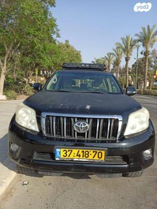 טויוטה לנד קרוזר ארוך 4X4 Select אוט' דיזל 7 מק' 3.0 (173 כ''ס) דיזל 2010 למכירה בסוסיה