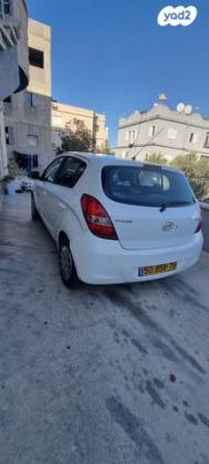 יונדאי i20 Inspire אוט' 1.4 (100 כ"ס) [2009-2015] בנזין 2011 למכירה בעין מאהל