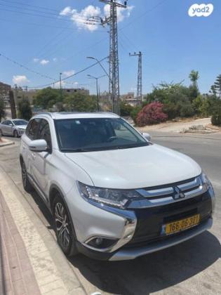 מיצובישי אאוטלנדר Instyle אוט' 7 מק' 2.0 (150 כ"ס) בנזין 2018 למכירה ברהט