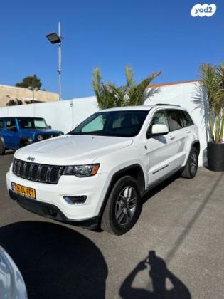 ג'יפ / Jeep גרנד צ'ירוקי 4X4 Laredo אוט' 5 מק' 3.6 (286 כ''ס) בנזין 2020 למכירה בראשון לציון