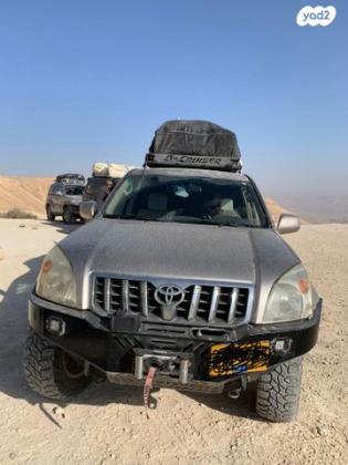 טויוטה לנד קרוזר ארוך 4X4 STD אוט' דיזל 8 מק' 3.0 (166 כ''ס) דיזל 2004 למכירה בחיפה