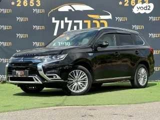 מיצובישי אאוטלנדר PHEV 4X4 Luxury הייבריד אוט' 5 מק' 2.4 (135 כ''ס) היברידי חשמל / בנזין 2019 למכירה בחיפה