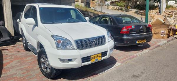 טויוטה לנד קרוזר קצר 4X4 Luxury אוט' דיזל 3.0 (173 כ''ס) דיזל 2008 למכירה באבטין