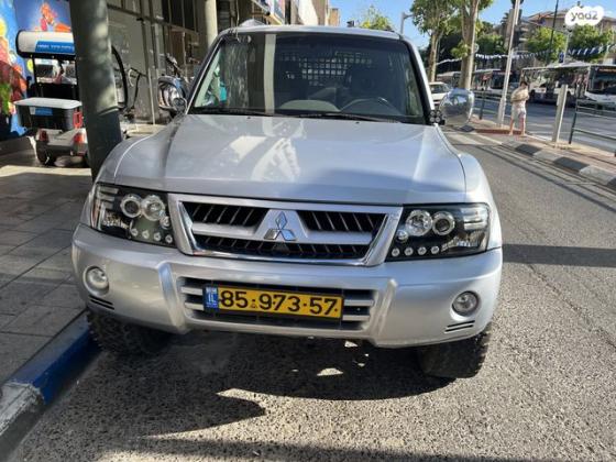 מיצובישי פג'רו קצר 4X4 Limited אוט' דיזל 5 מק' 3.2 (160 כ''ס) דיזל 2005 למכירה בap