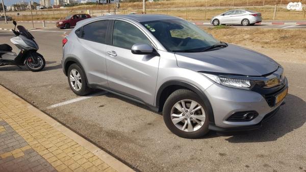 הונדה HR-V Elegance אוט' 1.5 (131 כ''ס) בנזין 2020 למכירה בחיפה