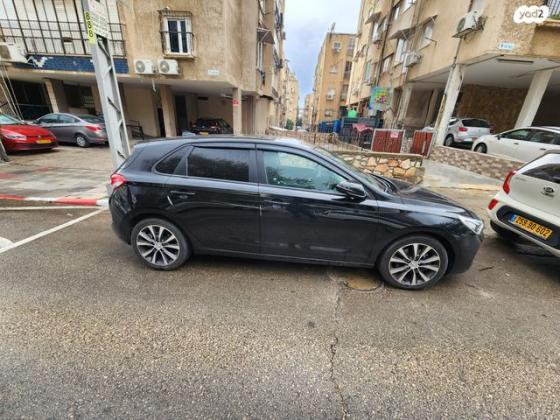 יונדאי i30 Luxury אוט' 1.4 (140 כ"ס) בנזין 2020 למכירה בבת ים