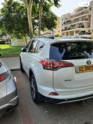 טויוטה RAV4 הייבריד Premium הייבריד אוט' 2.5 (155 כ''ס) בנזין 2017 למכירה בנס ציונה