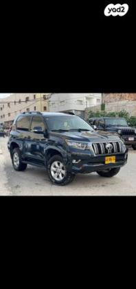 טויוטה לנד קרוזר קצר 4X4 Select 60th אוט' דיזל 3.0 (190 כ''ס) דיזל 2012 למכירה באום אל פחם