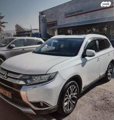 מיצובישי אאוטלנדר Premium אוט' 7 מק' 2.0 (150 כ''ס) בנזין 2016 למכירה באכסאל