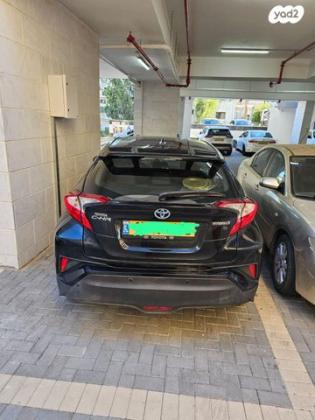 טויוטה C-HR Active הייבריד אוט' 1.8 (122 כ"ס) בנזין 2019 למכירה בטבריה