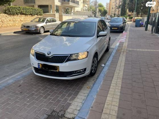 סקודה ראפיד Style אוט' 1.0 (95 כ"ס) בנזין 2017 למכירה באבן יהודה