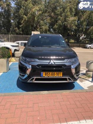 מיצובישי אאוטלנדר PHEV 4X4 Luxury הייבריד אוט' 5 מק' 2.4 (135 כ''ס) היברידי חשמל / בנזין 2020 למכירה בפתח תקווה