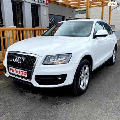 אאודי Q5 4X4 Executive אוט' 2.0 (211 כ''ס) בנזין 2012 למכירה בפתח תקווה