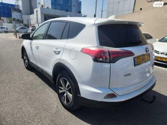 טויוטה RAV4 ארוך 4X4 GLI MC אוט' 2.0 (152 כ"ס) בנזין 2016 למכירה בראשון לציון