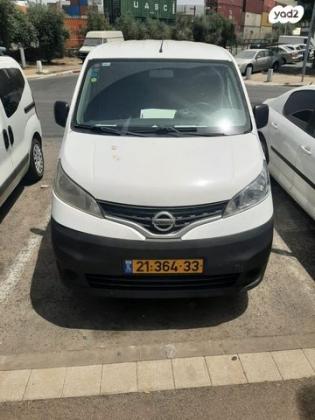 ניסאן NV200 Upper ידני דיזל 5 מק' 1.5 (90 כ''ס) דיזל 2015 למכירה בנהריה