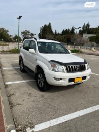 טויוטה לנד קרוזר קצר 4X4 STD אוט' דיזל 3.0 (173 כ''ס) דיזל 2008 למכירה בנס ציונה