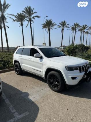 ג'יפ / Jeep גרנד צ'ירוקי 4X4 Laredo + SR אוט' 3.6 (282 כ''ס) בנזין 2018 למכירה בנתניה