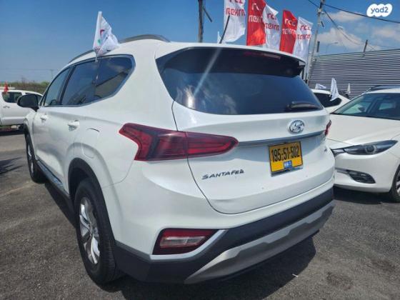 יונדאי סנטה פה 4X4 Essential אוט' 2.4 (185 כ''ס) בנזין 2021 למכירה בחיפה