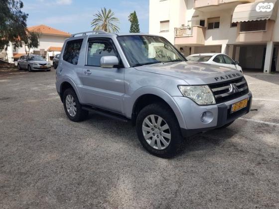 מיצובישי פג'רו קצר 4X4 Dakar אוט' דיזל 5 מק' 3.2 (170 כ''ס) דיזל 2009 למכירה בחדרה