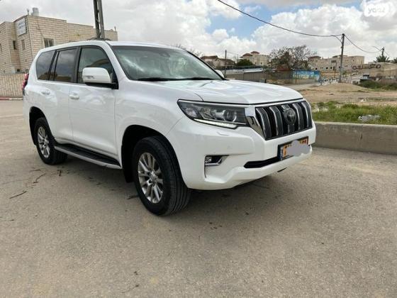 טויוטה לנד קרוזר ארוך 4X4 Limited אוט' דיזל 7 מק' 2.8 (177 כ"ס) דיזל 2019 למכירה בבאר שבע