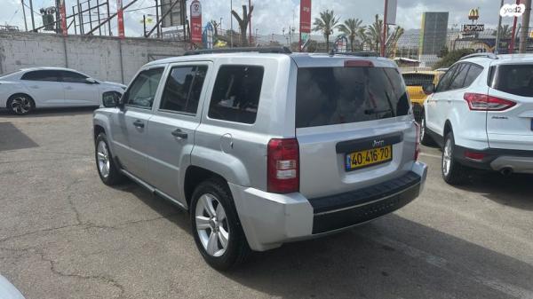 ג'יפ / Jeep פטריוט 4X4 Sport אוט' 2.4 (170 כ''ס) בנזין 2009 למכירה בחיפה