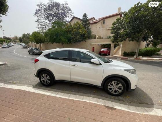 הונדה HR-V Comfort אוט' 1.5 (131 כ"ס) בנזין 2018 למכירה במעלה אדומים