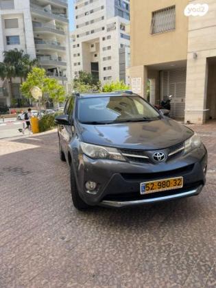 טויוטה RAV4 ארוך 4X4 Premium אוט' 2.0 (151 כ''ס) בנזין 2015 למכירה בתל אביב יפו