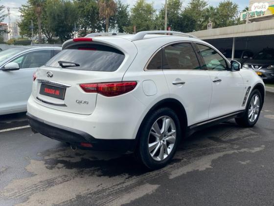 אינפיניטי QX70 / FX37 4X4 GT אוט' 3.7 (320 כ''ס) בנזין 2014 למכירה בבת ים