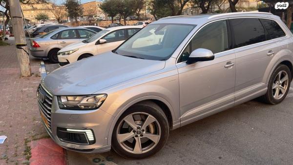 אאודי Q7 4X4 Premium חשמלי דיזל אוט' 5 מק' 3.0 (374 כ''ס) היברידי חשמל / דיזל 2018 למכירה בירושלים