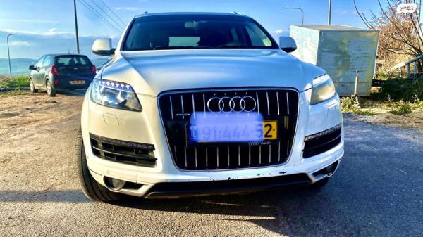 אאודי Q7 4X4 Luxury אוט' דיזל 7 מק' 3.0 (245 כ''ס) דיזל 2014 למכירה בפוריה עילית