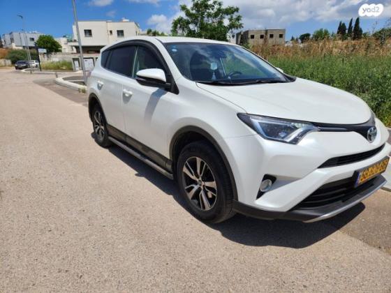 טויוטה RAV4 ארוך 4X4 Premium MC אוט' 2.0 (152 כ''ס) בנזין 2017 למכירה ברמת ישי