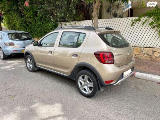 דאצ'יה סנדרו Stepway Laureate ידני טורבו דיזל 1.5 (95 כ''ס) דיזל 2020 למכירה בחיפה